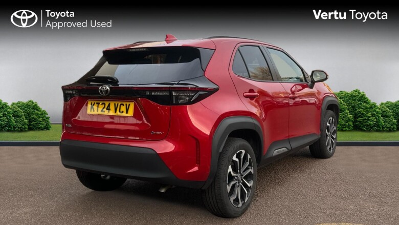 Toyota Yaris Cross 1.5 Hybrid 130 Design 5dr CVT Hybrid Estate